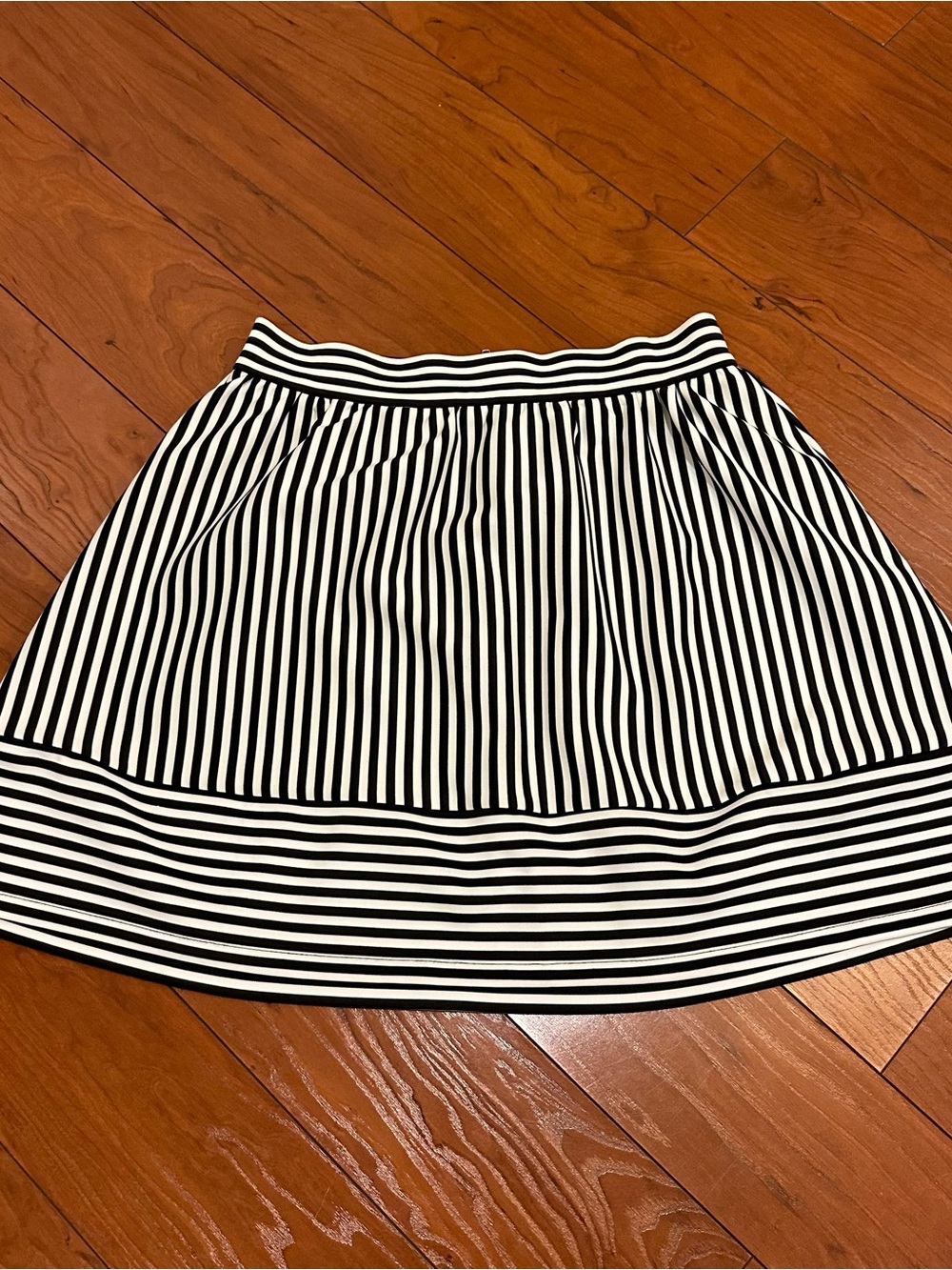 Charlotte Russe black and white striped circle skirt Size M